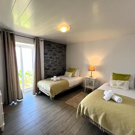 Refugio Do Ilheu Tatil Evi Porto Moniz