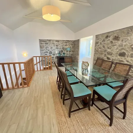 Сasa de vacaciones Refugio Do Ilheu Porto Moniz