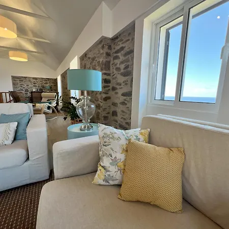 Refugio Do Ilheu * 포르투모니즈