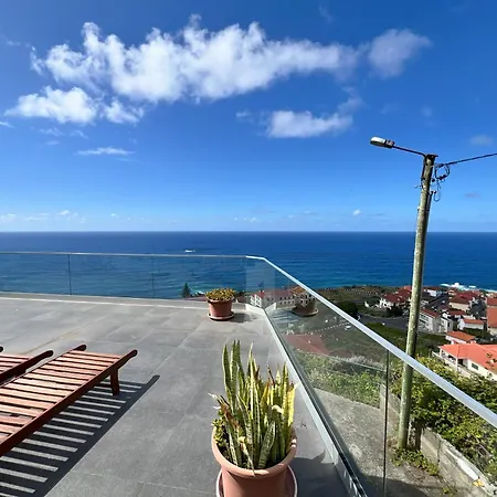 Refugio Do Ilheu 포르투모니즈