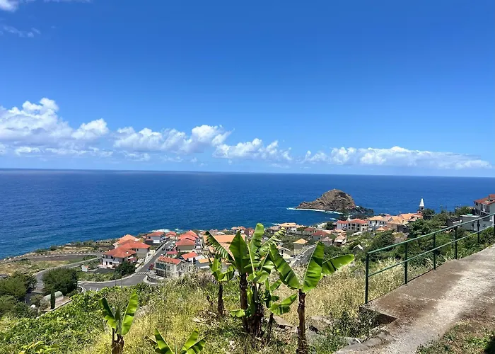 Refugio Do Ilheu * Porto Moniz