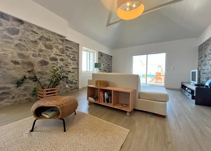 Holiday home Refugio Do Ilheu *